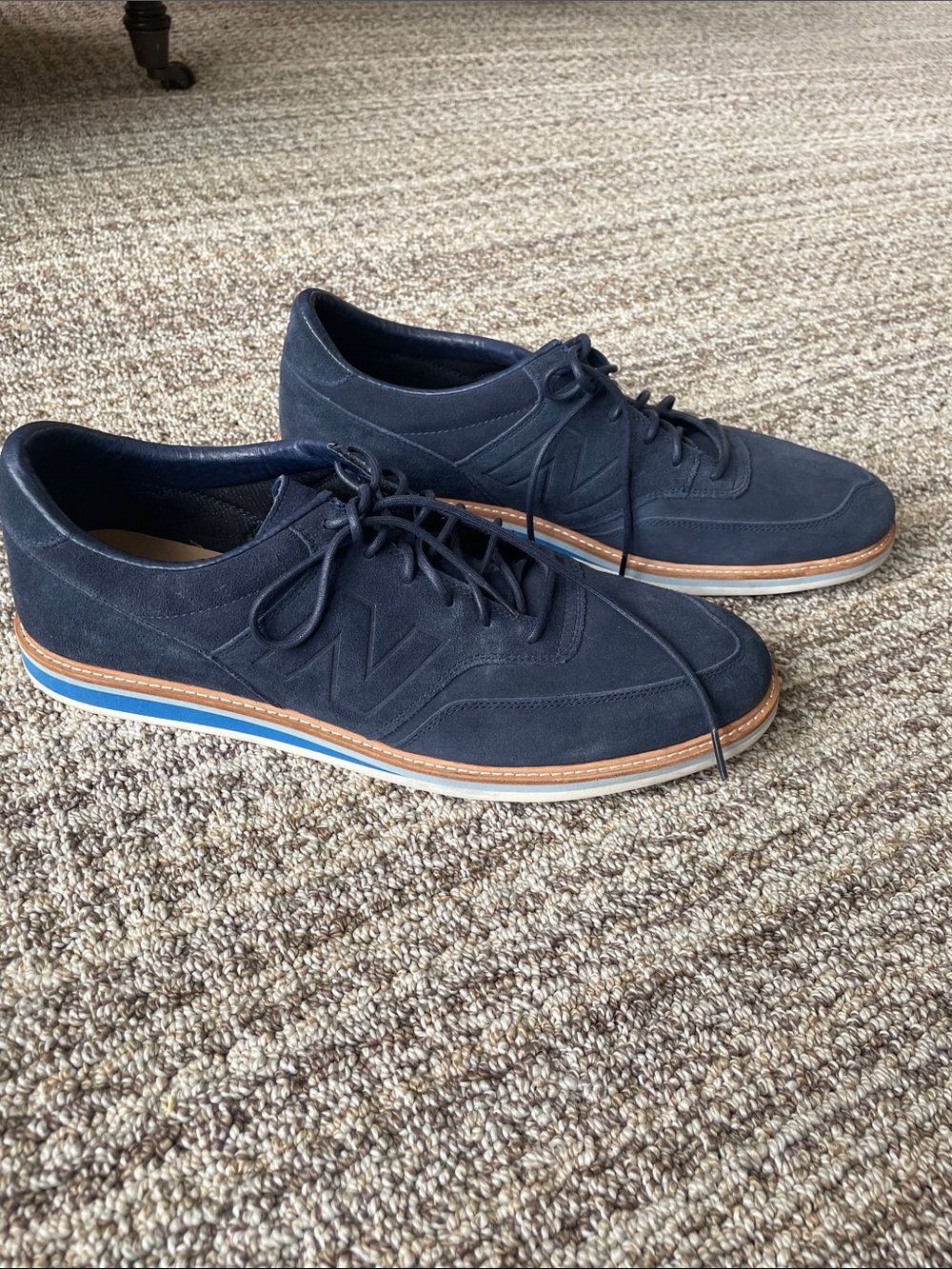 New Balance Men's Navy Suede Casual Lace-Up Sneakers with Brown Trim